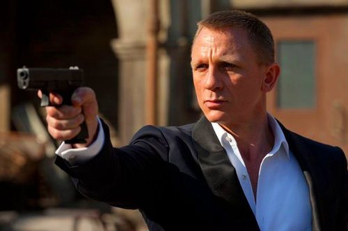 Daniel Craig